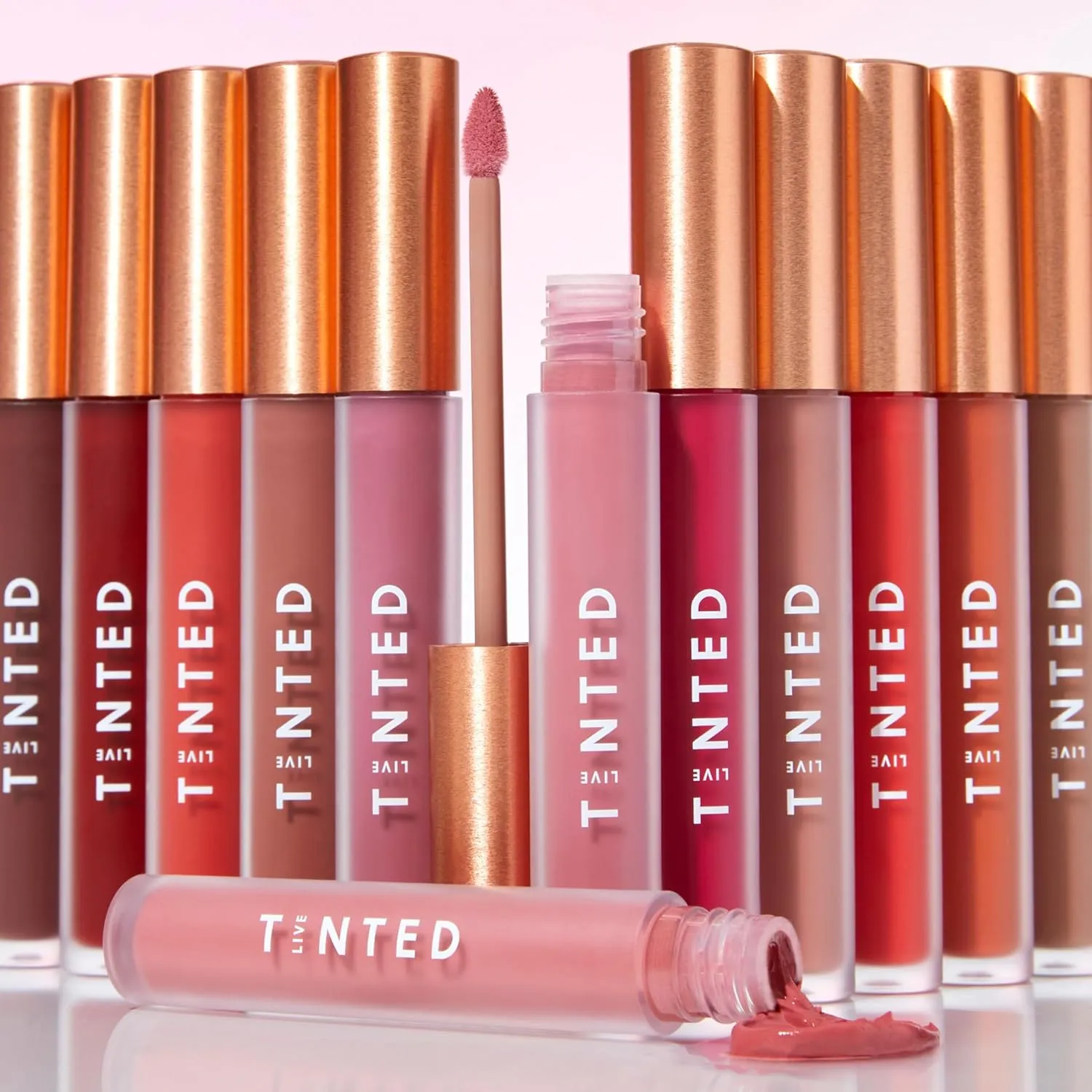 Live Tinted Huelip Liquid Lip Crème - Weightless, Long-Lasting Liquid Lip with Hyaluronic Acid and Jojoba Oil For a Soft, Comfortable, Moisturized Finish - 0.09 fl oz - Magenta