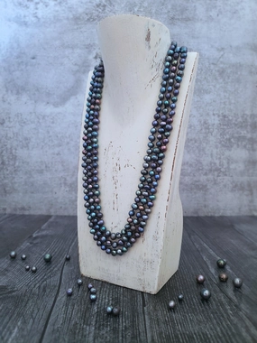Peacock Pearl Necklace - Infinity Style - Rounds