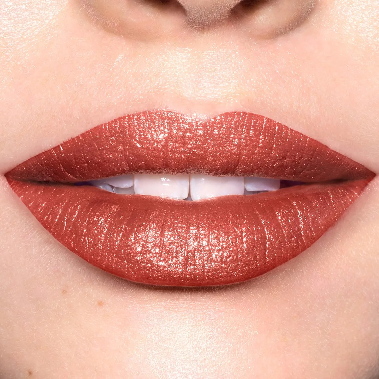 Revlon Super Lustrous Lipstick, Creamy Formula For Soft, Fuller-Looking Lips, Moisturized Feel, Cinnamon Bronze, 0.15 oz