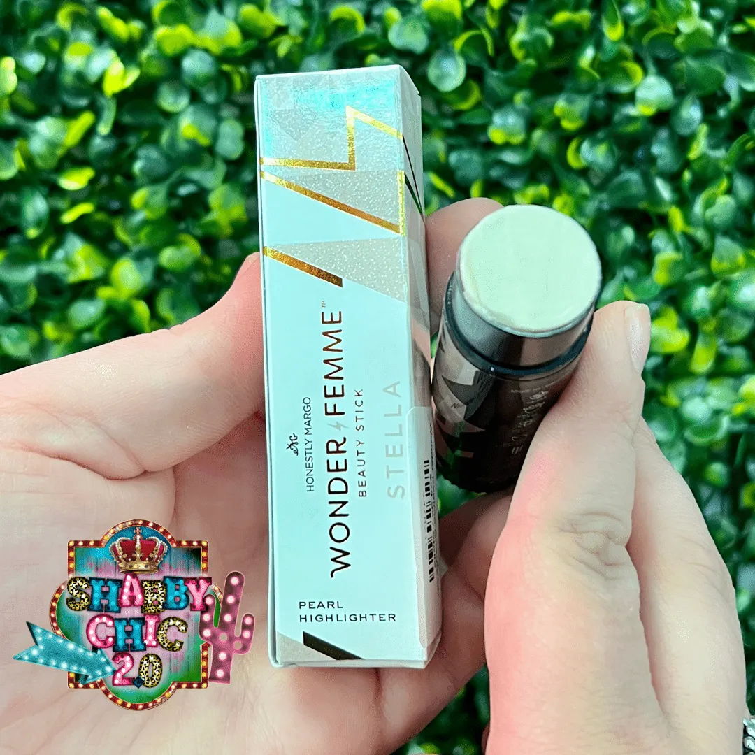 Wonder Femme Beauty Sticks